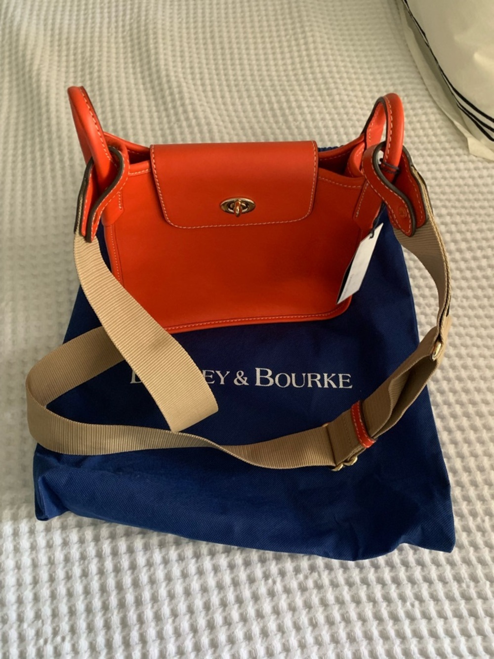 Dooney & Bourke Penrose 25 Messenger Bag Tangerine NWT